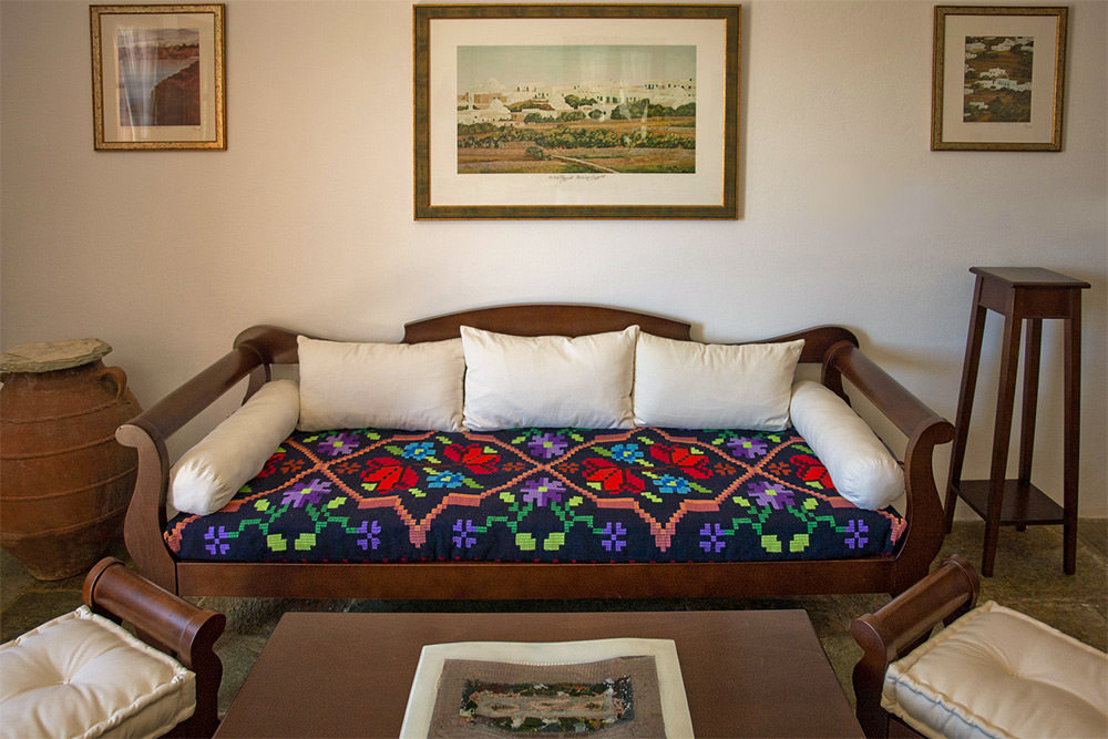 Antheia Hotel in Folegandros island